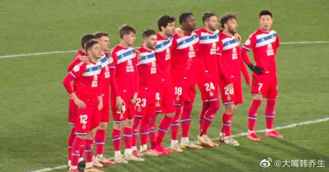 米德尔斯堡vs切尔西利物浦vs富勒姆四强的首回合比赛将安排在1月8日后的一周内进行，次回合将安排在在1月22日后的一周内进行。